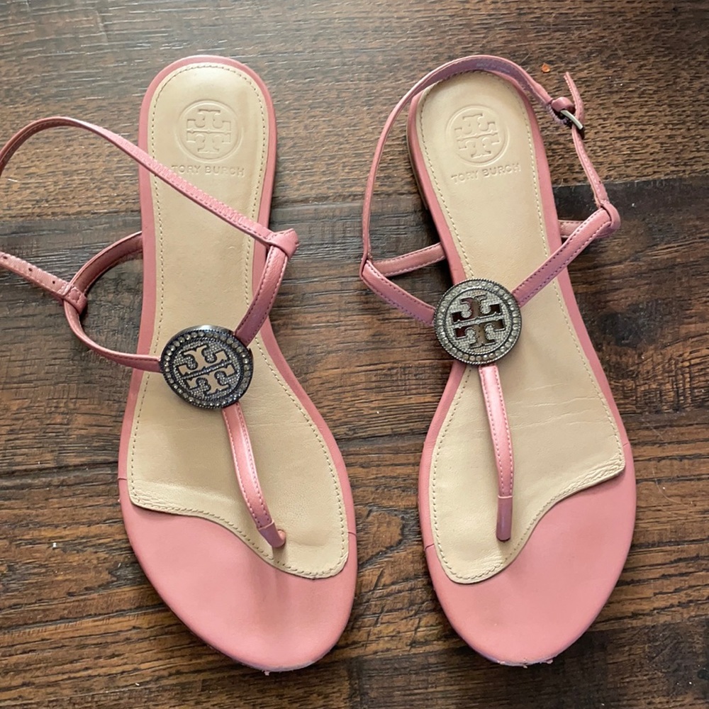 Tory Burch pink  sandal  7.5